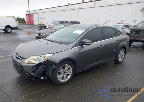 2012 Ford Focus Sel z USA, uszkodzony, nr VIN 1FAHP3H26CL339747